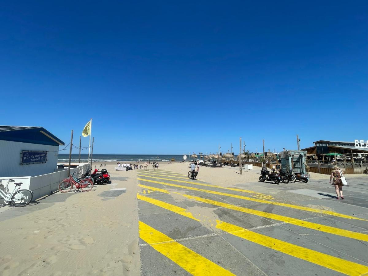 Strandhuis Aan Zee Noordwijk Eksteriør billede